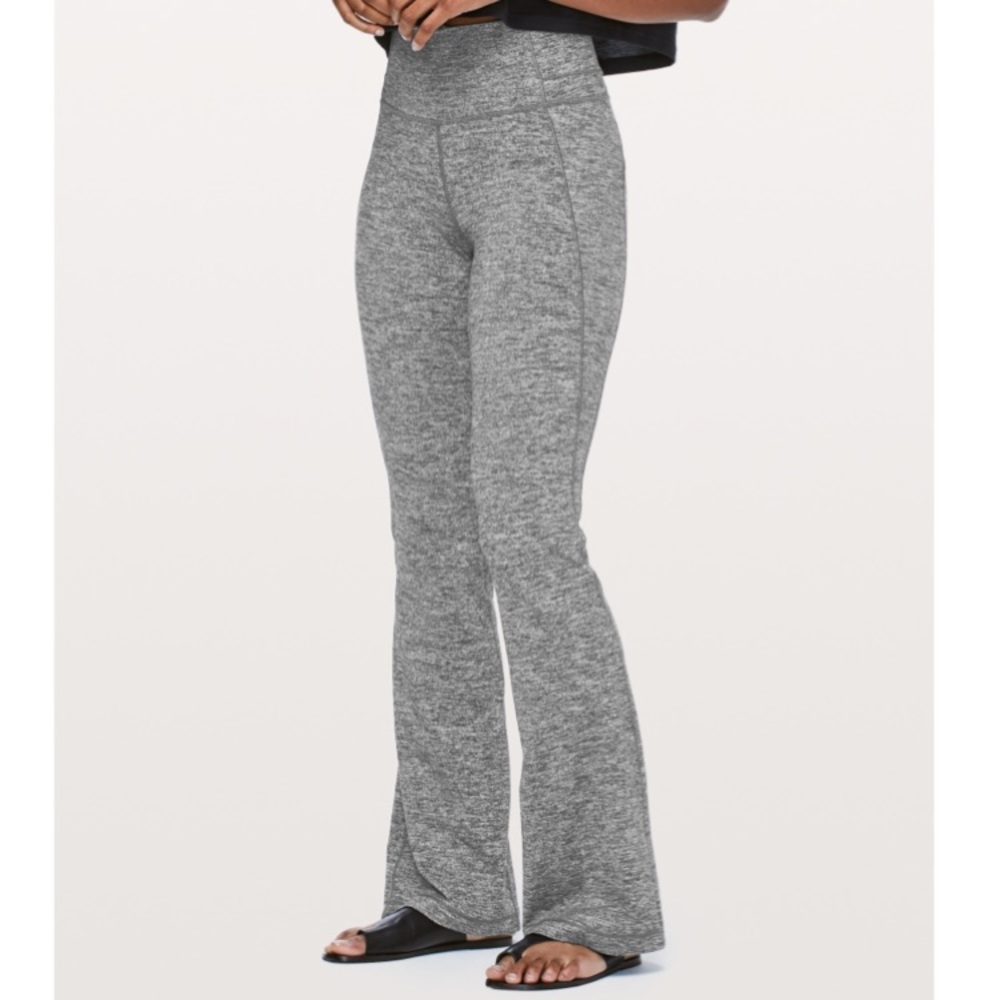 🤍Lululemon “Groove Pant”
